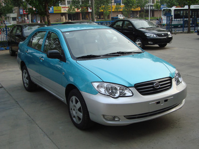 f3出租版登陸保定，易車網(wǎng)解讀比亞迪深耕細(xì)分市場新動(dòng)向